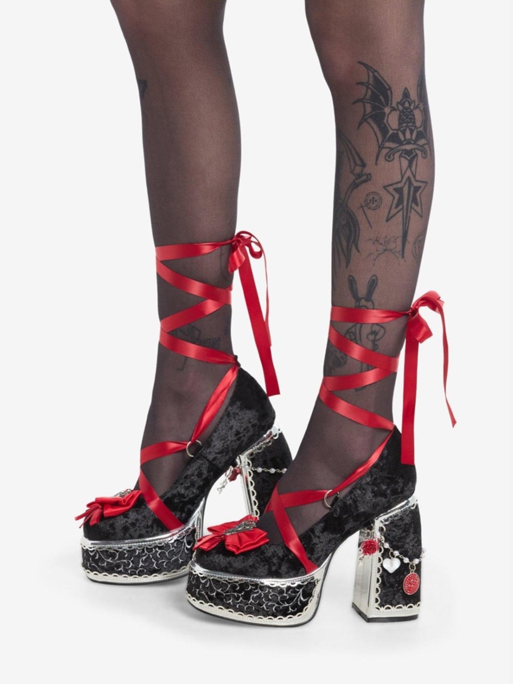 Only Maker black velvet platforms with red ribbon bow Koi x Twilight size 10